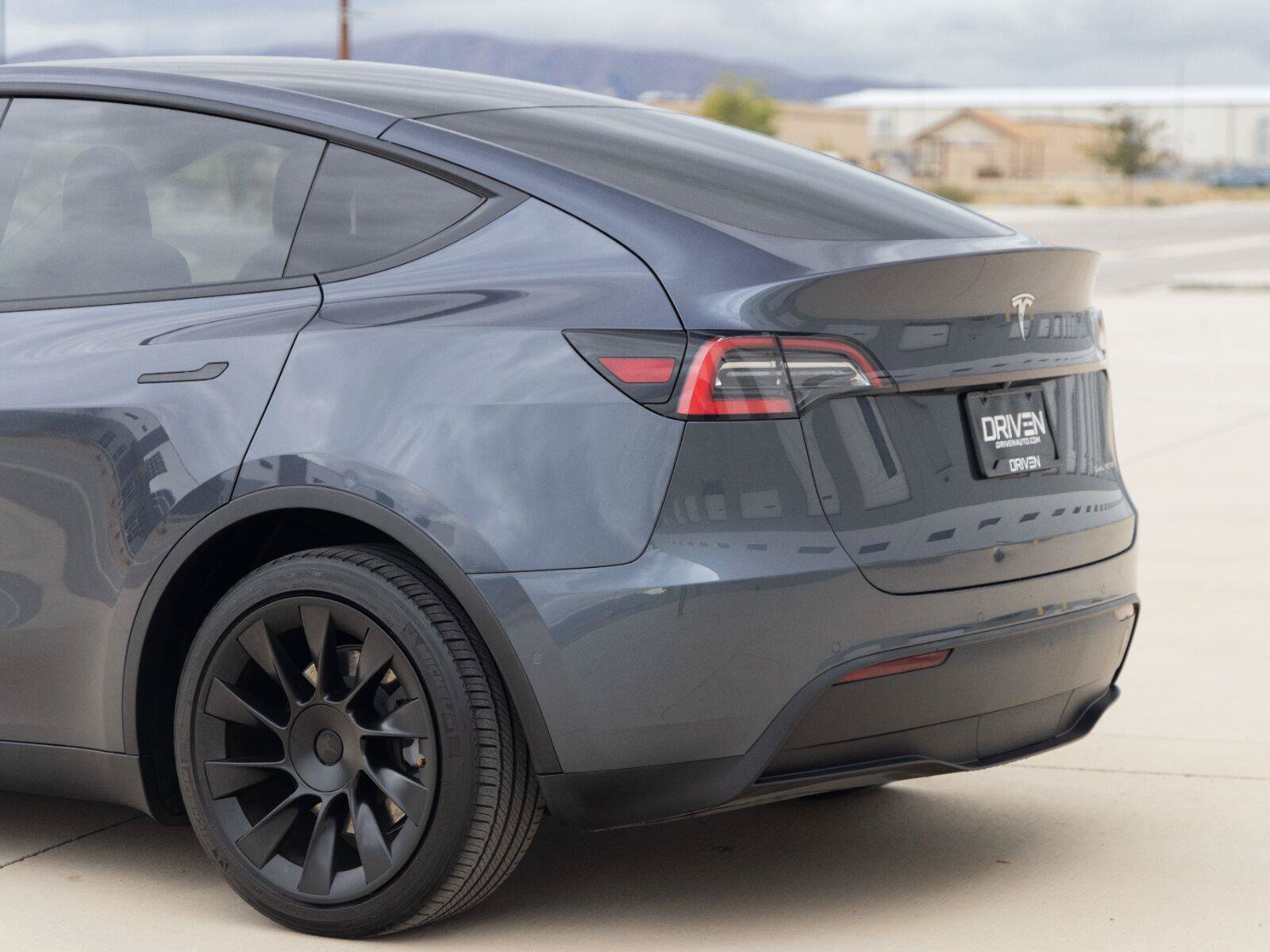 Used 2020 Tesla Model Y Long Range AWD/4WD image 15