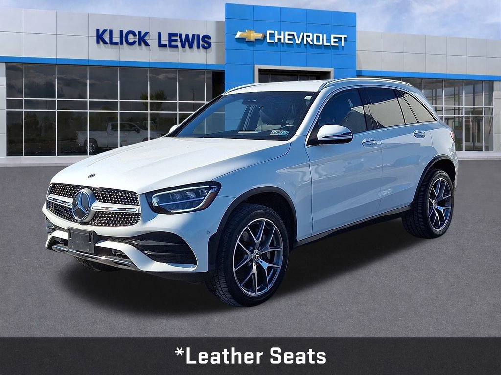 Used 2022 Mercedes-Benz GLC 300 4MATIC w/ AMG Line video 3