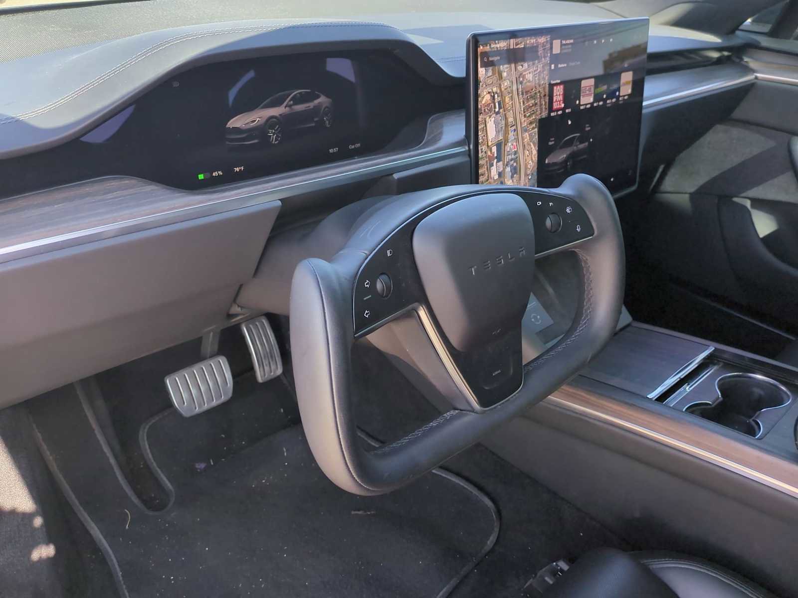 Used 2022 Tesla Model S image 10