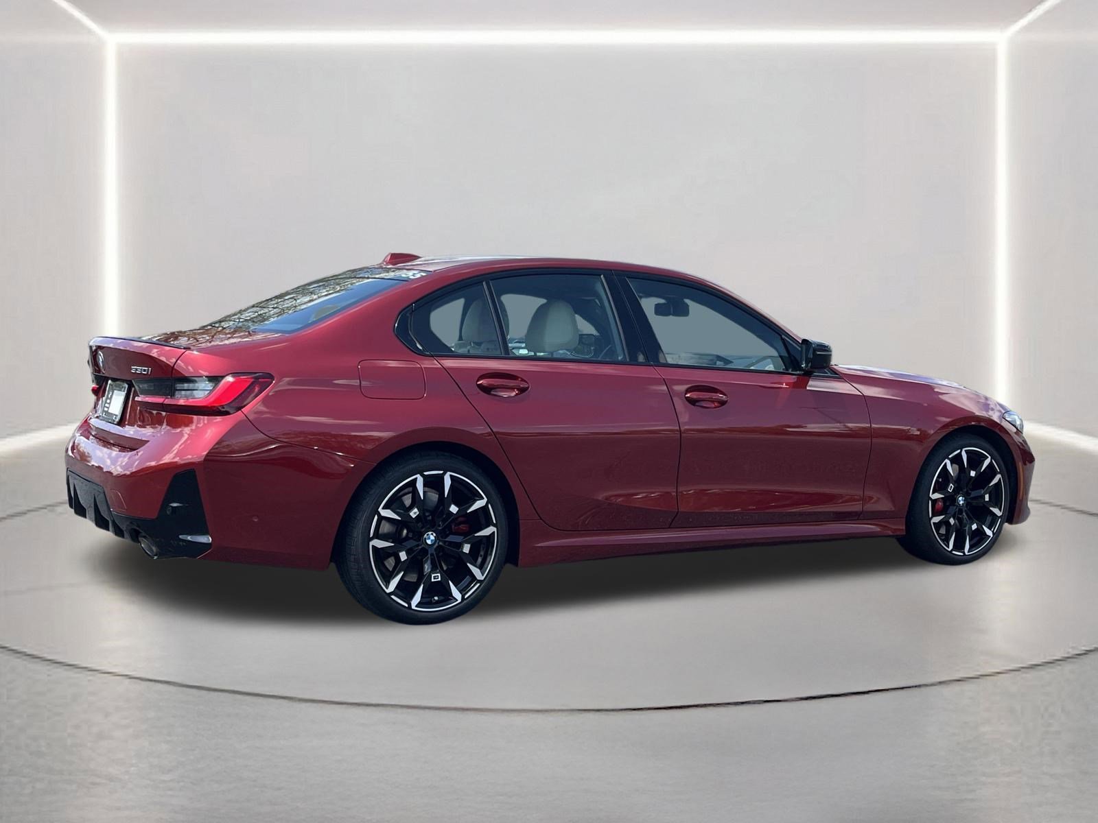 Used 2026 BMW 330i Sedan w/ M Sport Package image 30