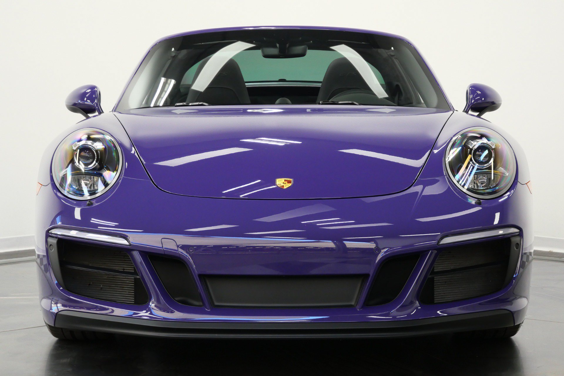 Used 2018 Porsche 911 Targa 4 GTS AWD/4WD image 4