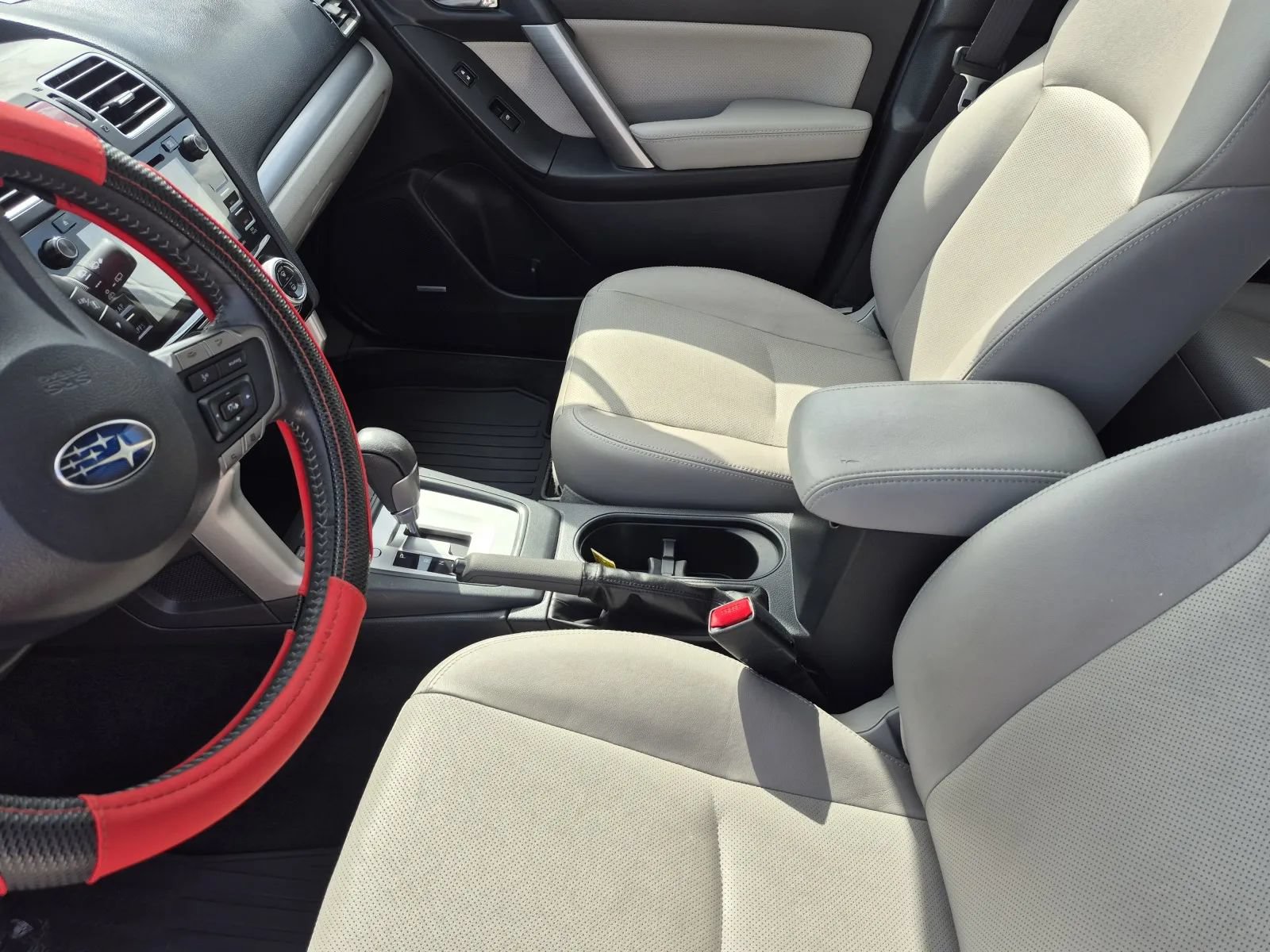 Used 2016 Subaru Forester 2.5i Limited AWD/4WD image 15