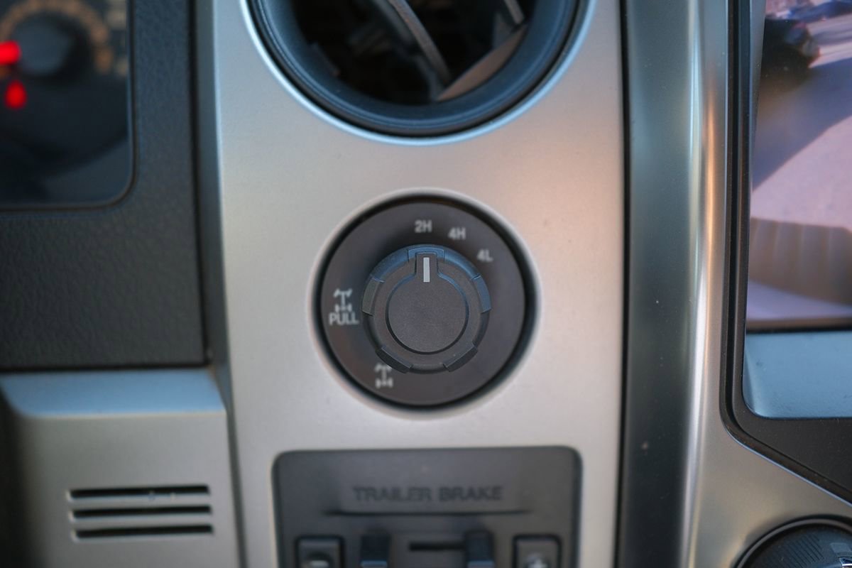 Used 2013 Ford F150 Raptor w/ Luxury Equipment Group AWD/4WD image 23