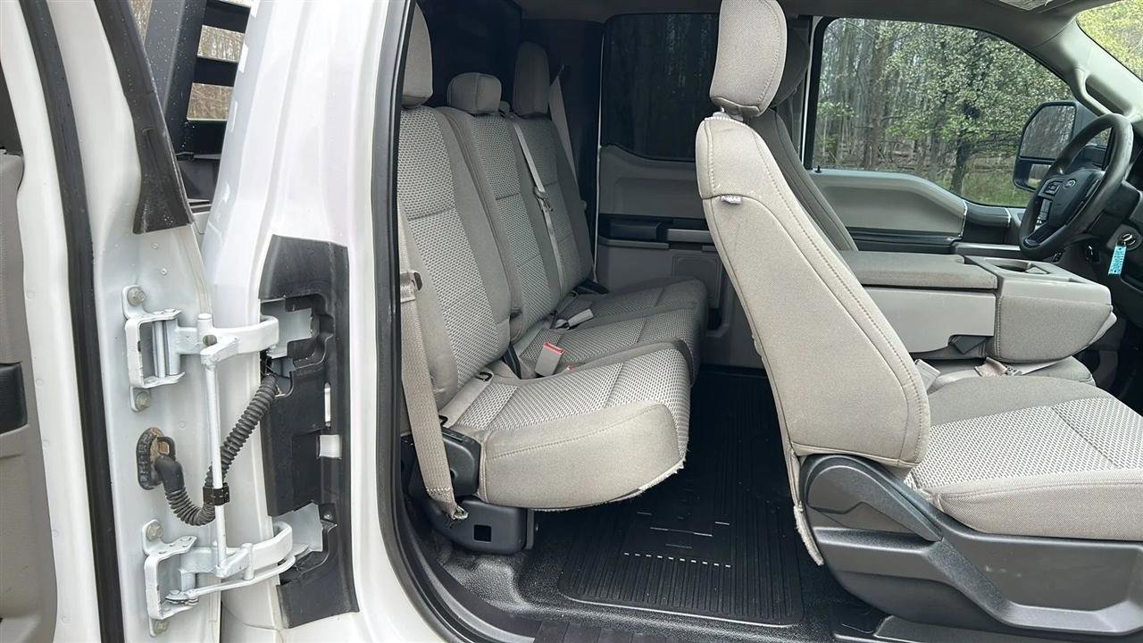 Used 2018 Ford F250 XLT w/ XLT Value Package image 50