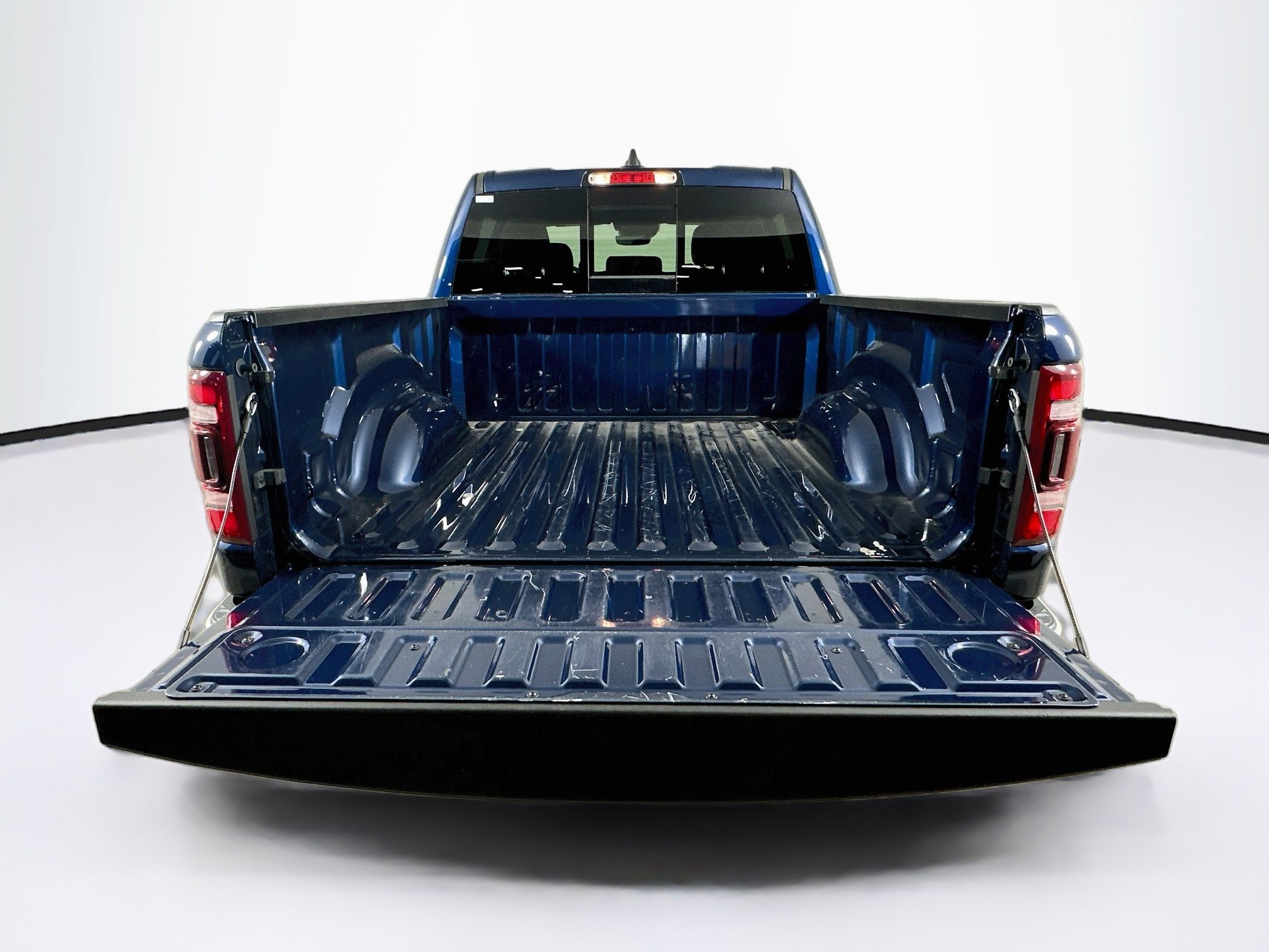 Used 2024 RAM 1500 Limited AWD/4WD image 30
