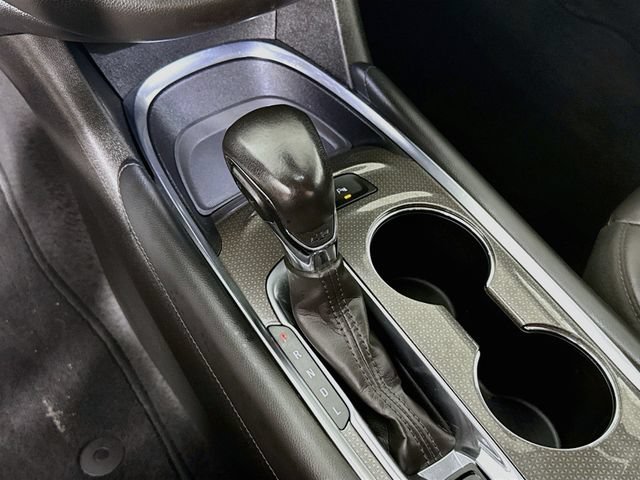 Used 2022 Chevrolet Malibu LT w/ Leather Package FWD image 18