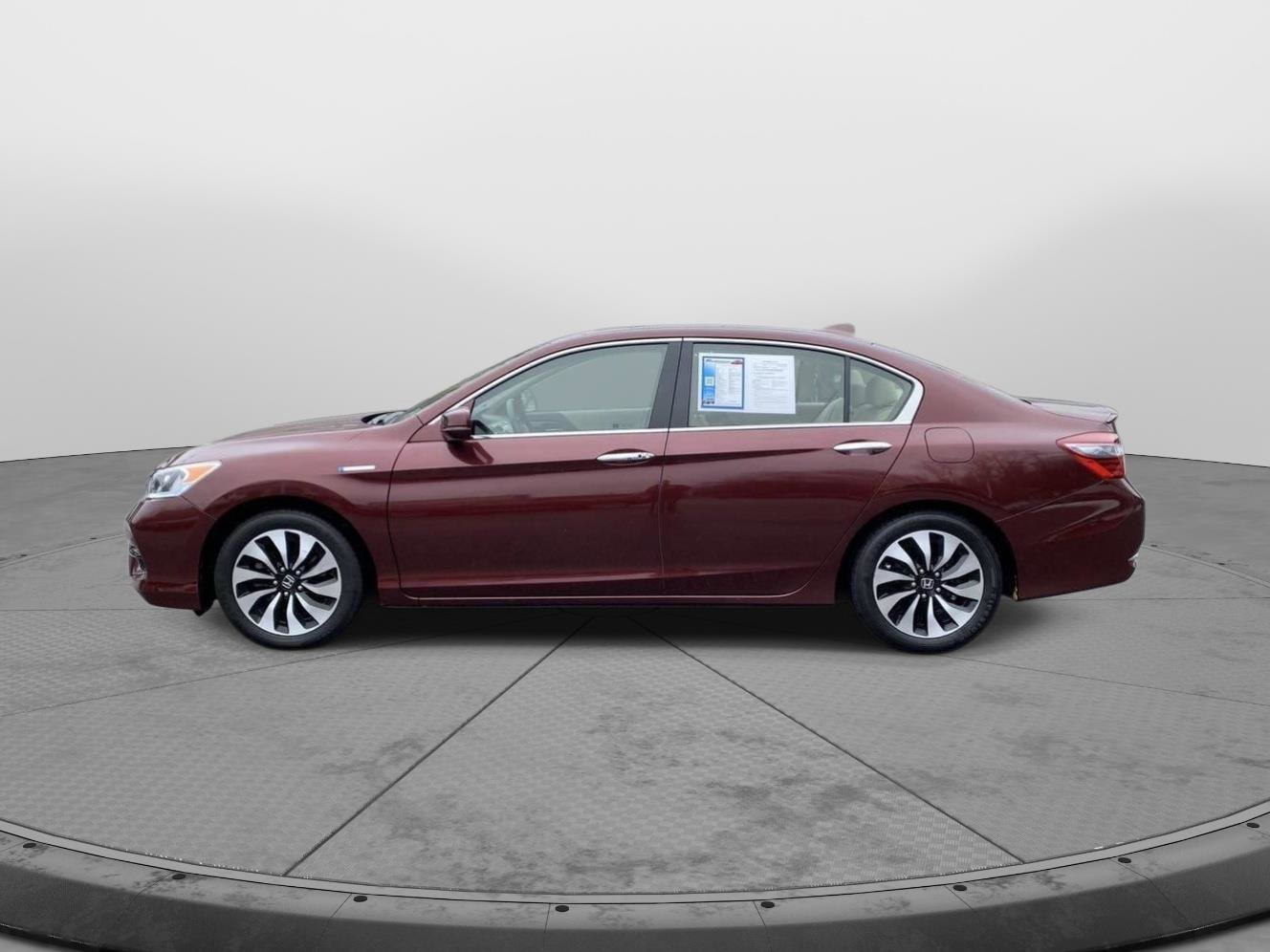 Used 2017 Honda Accord EX-L image 6