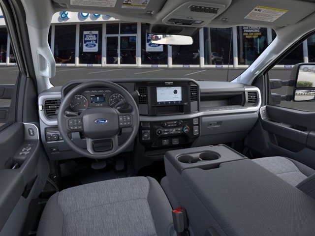 New 2026 Ford F250 XL image 2