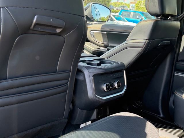 Used 2025 Ford Expedition Tremor image 27