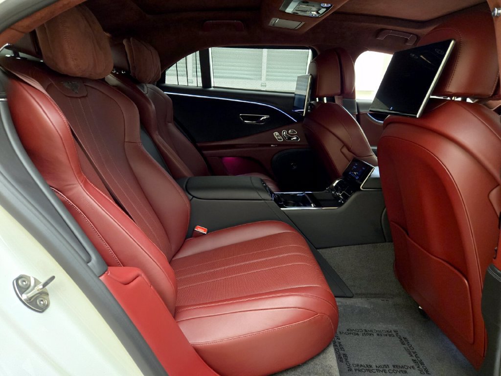 Certified 2023 Bentley Flying Spur V8 AWD/4WD image 26