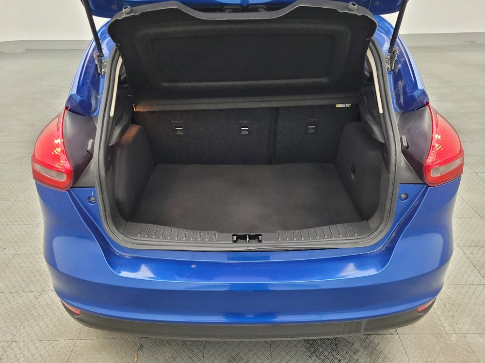 Used 2018 Ford Focus SE FWD image 29