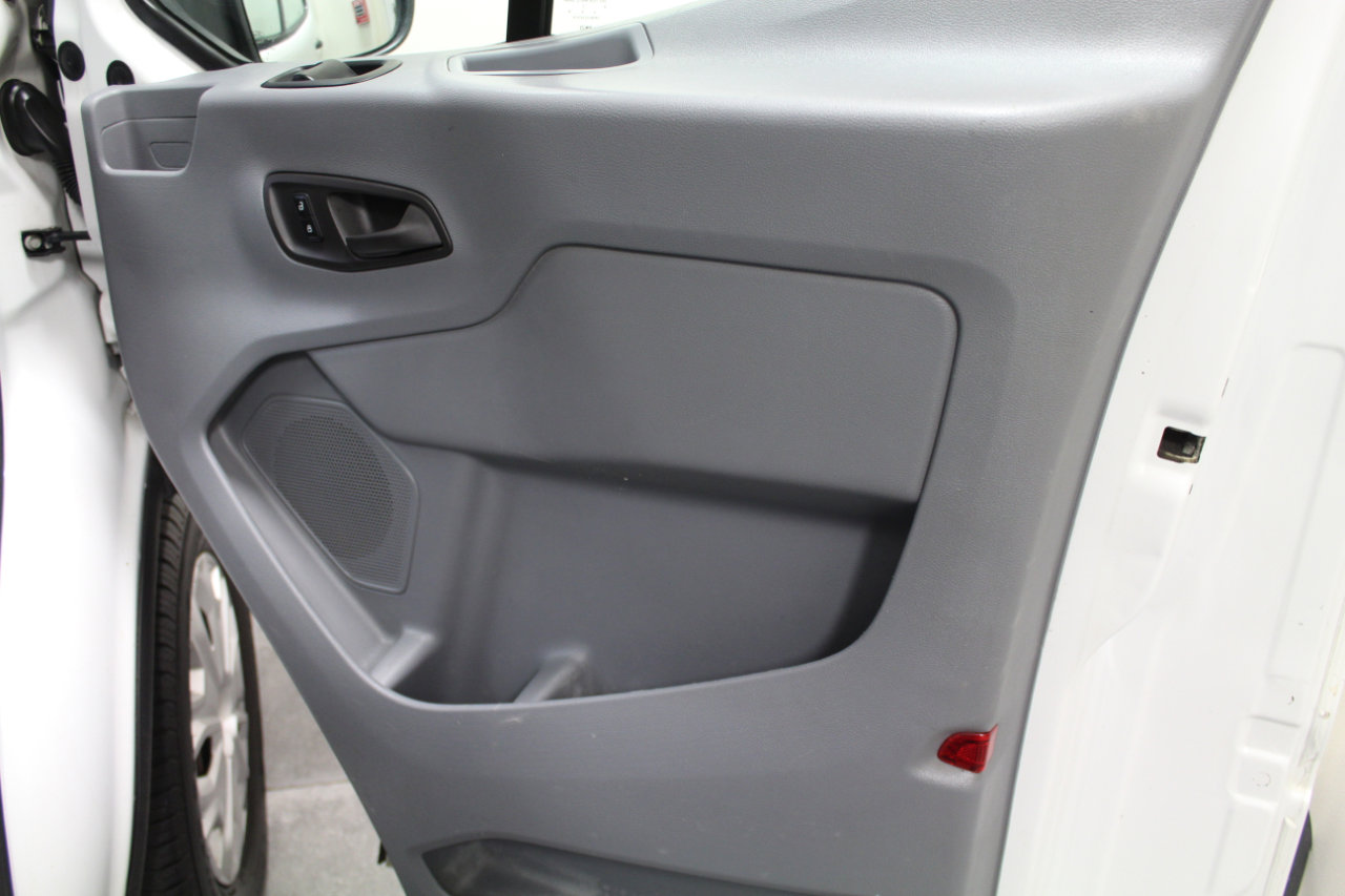 Used 2018 Ford Transit 250 130 Low Roof w/ Exterior Upgrade Package image 20