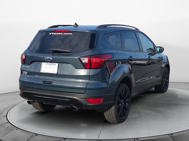 Used 2019 Ford Escape SE image 5