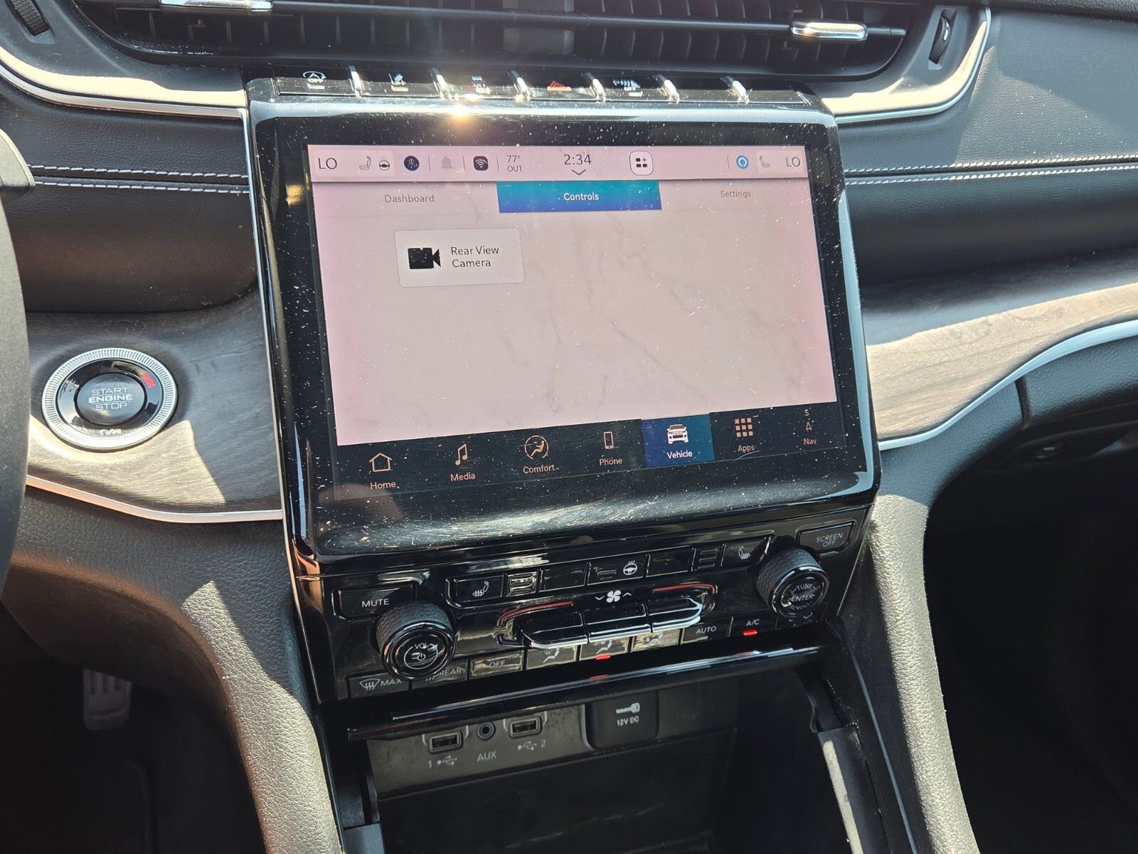 Used 2024 Jeep Grand Cherokee Limited image 21