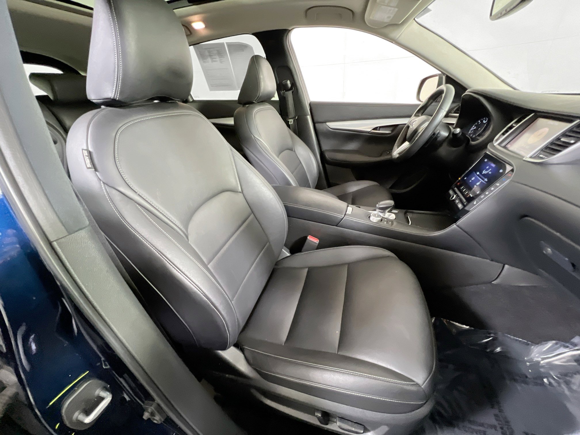 Used 2019 INFINITI QX50 Luxe image 27
