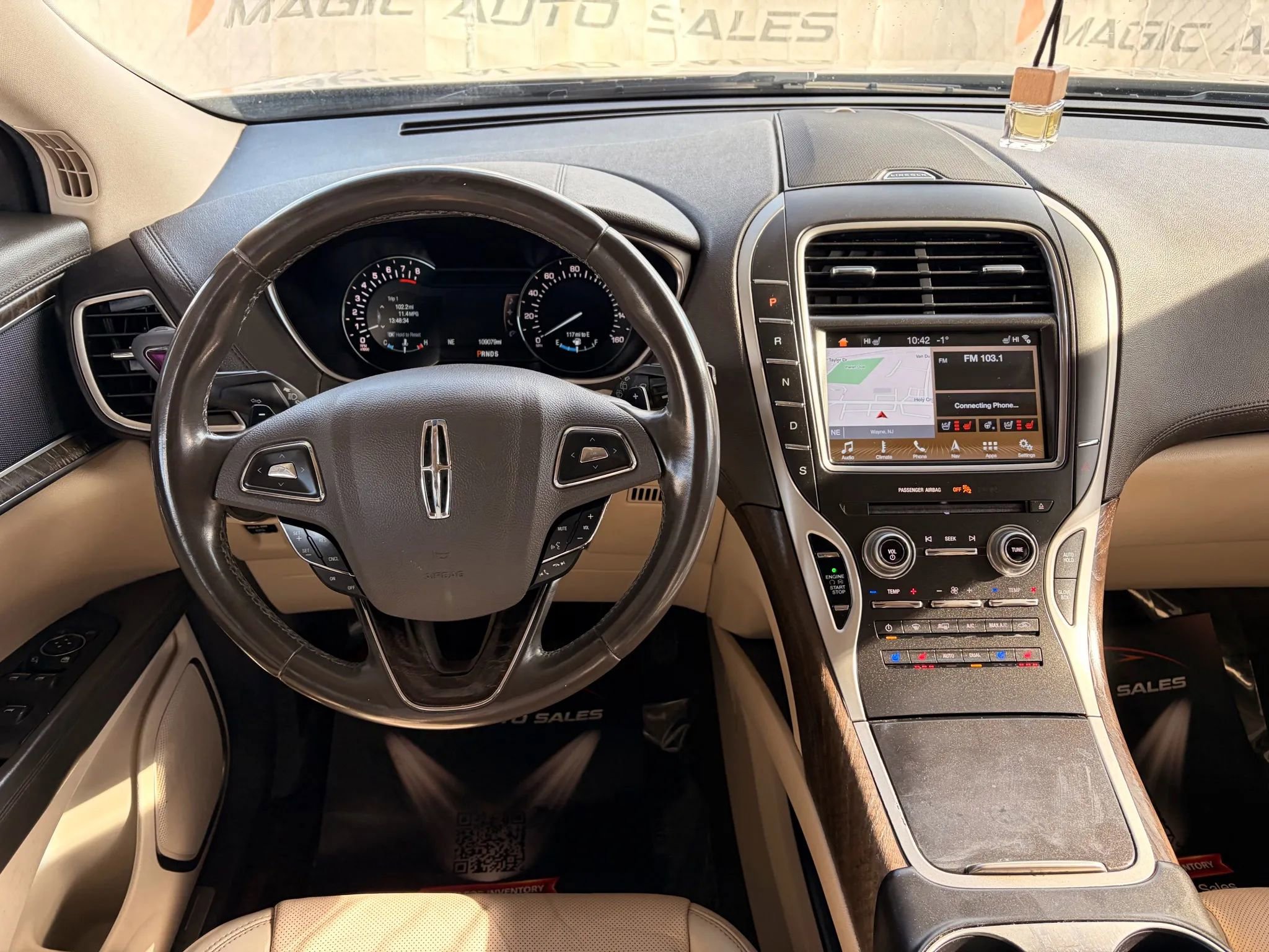 Used 2017 Lincoln MKX Reserve w/ Lincoln MKX Climate Package image 83