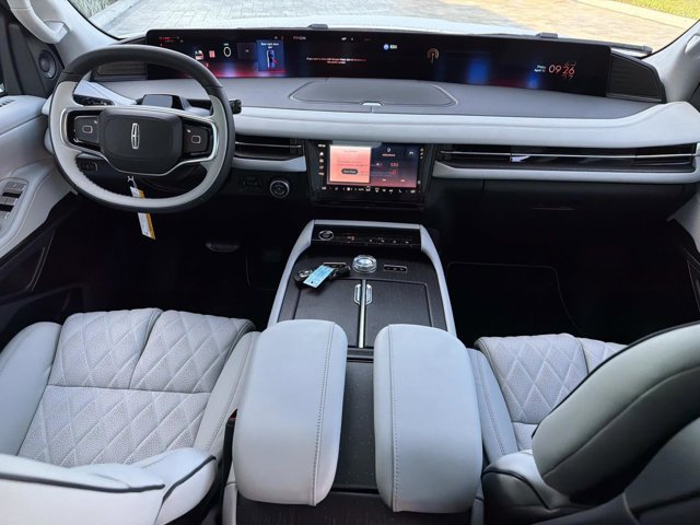 New 2026 Lincoln Navigator Black Label image 24