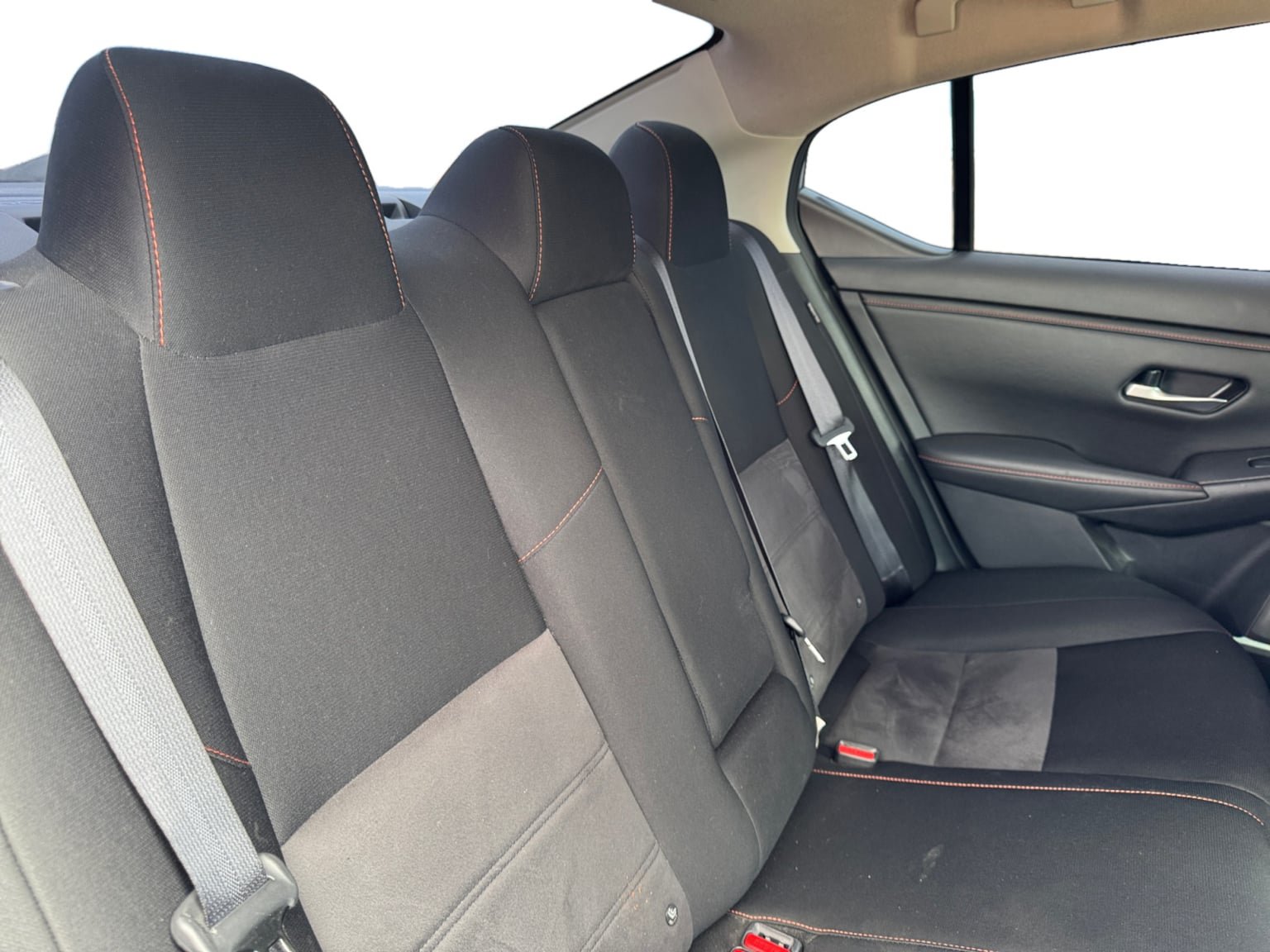 Used 2025 Nissan Sentra SR w/ Midnight Edition FWD image 18