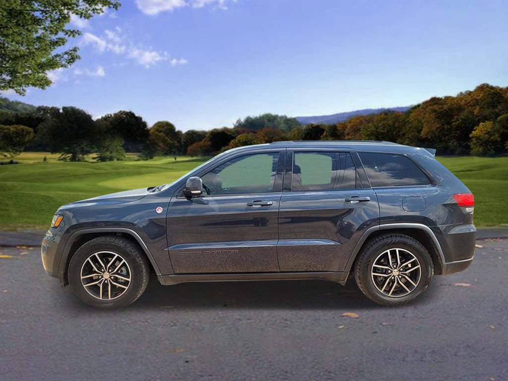 Used 2018 Jeep Grand Cherokee Trailhawk image 3