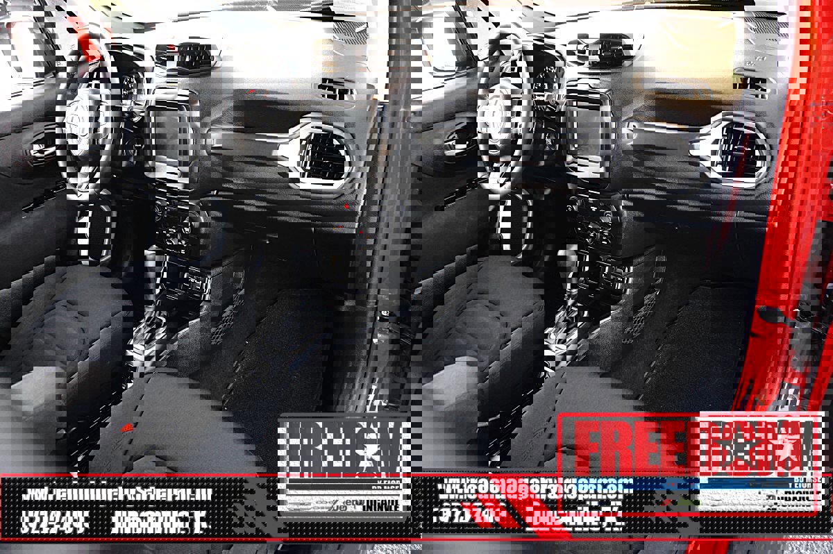 Used 2020 Jeep Renegade Latitude image 11