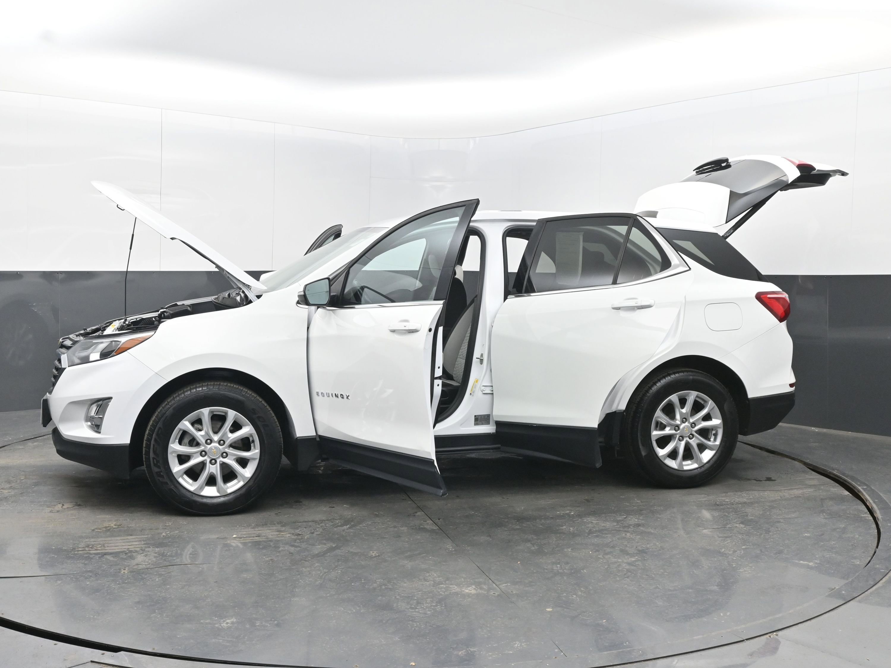 Used 2019 Chevrolet Equinox LT image 40