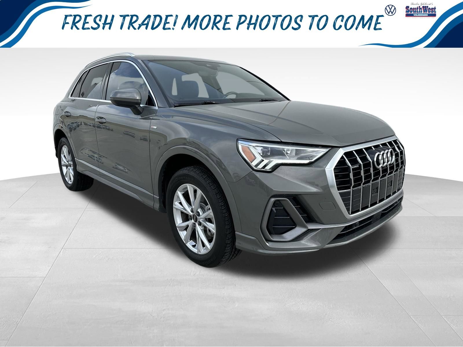 Used 2022 Audi Q3 2.0T Premium Plus w/ Premium Plus Package AWD/4WD image 1