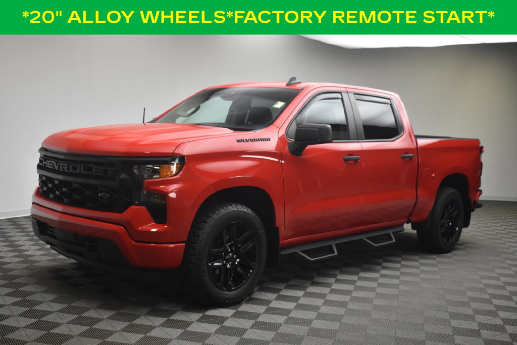 Used 2022 Chevrolet Silverado 1500 Custom w/ LPO, Dark Essentials Package AWD/4WD image 2
