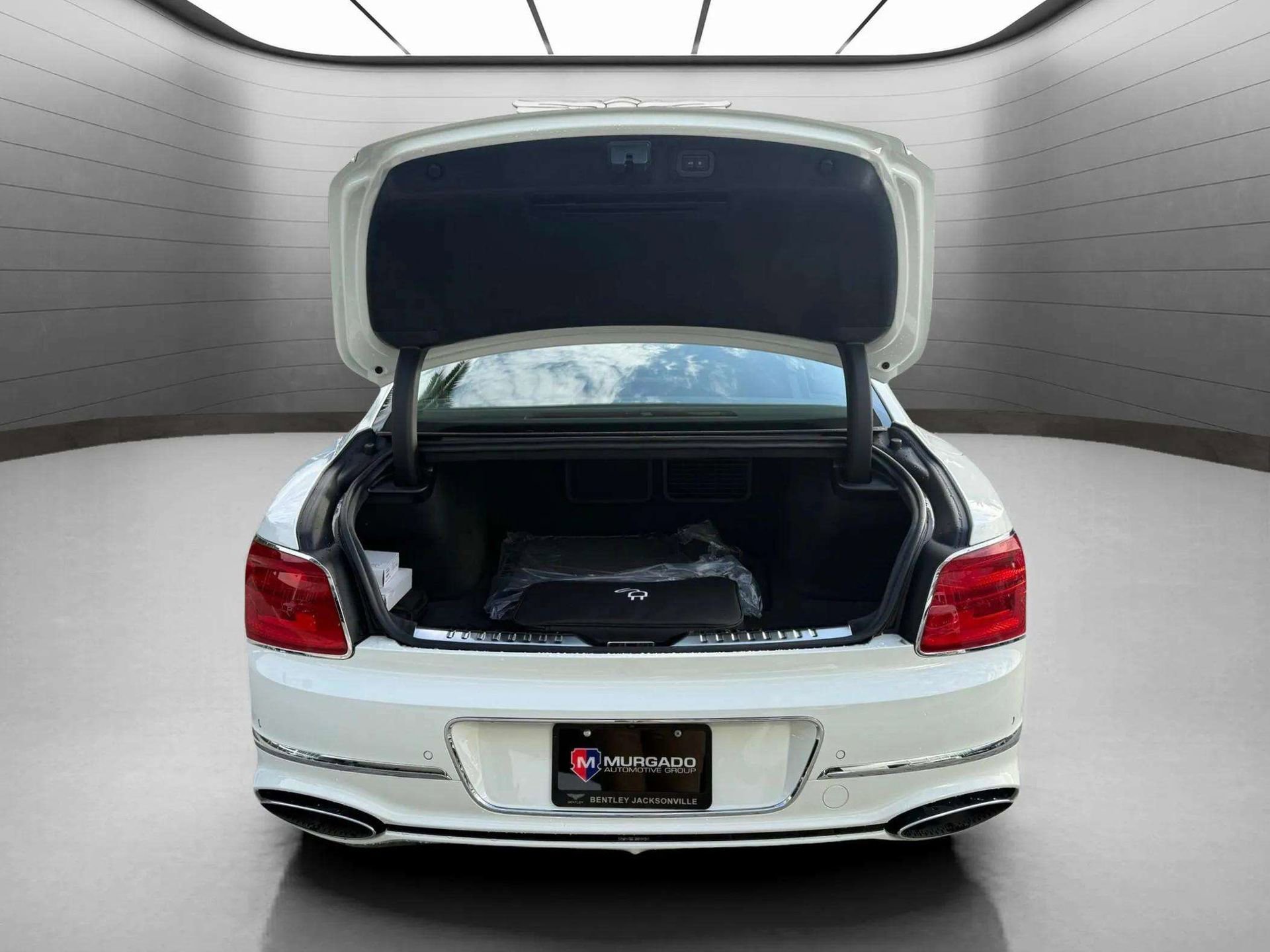 New 2026 Bentley Flying Spur Plug-In Hybrid image 20