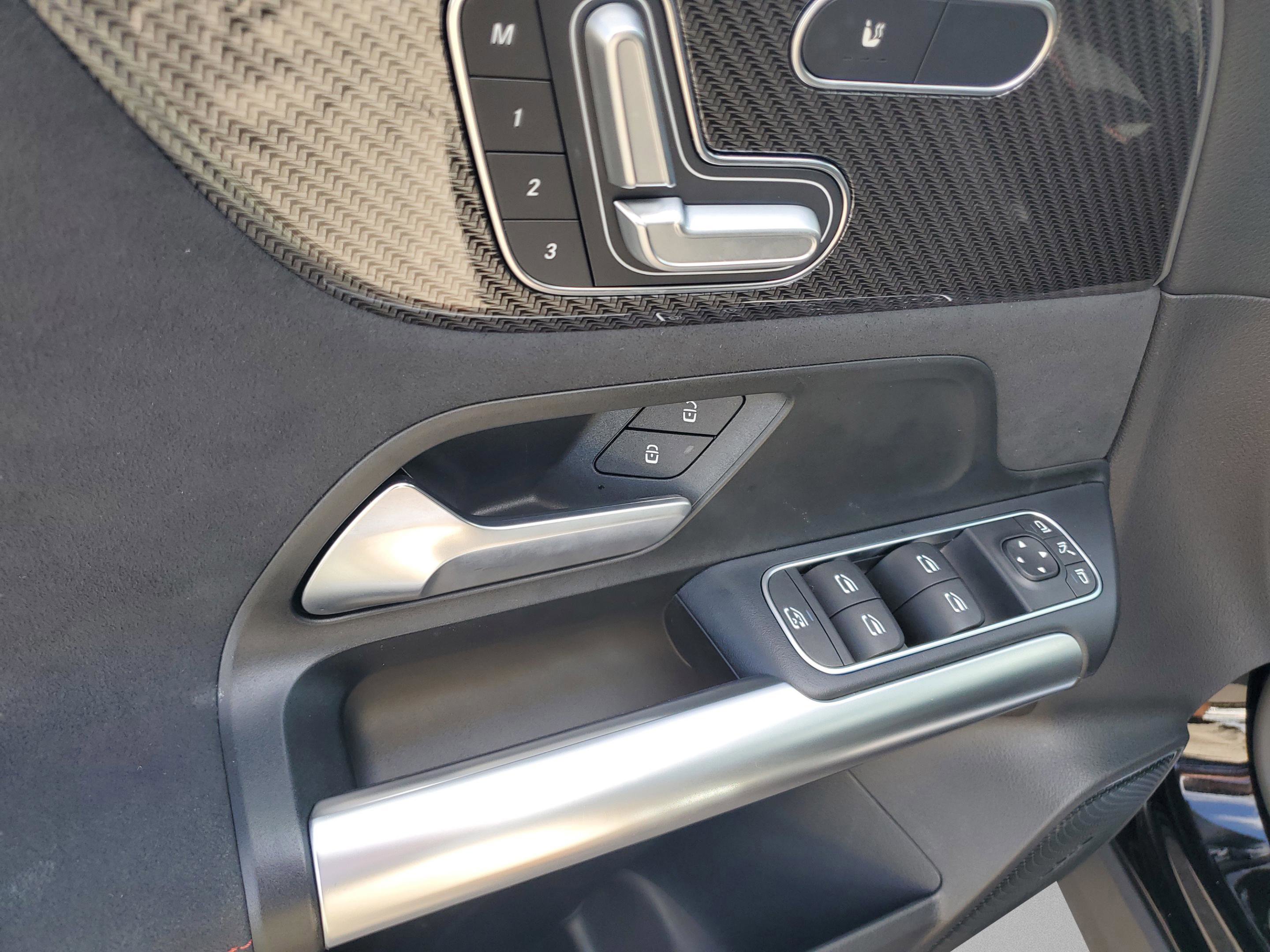 Certified 2025 Mercedes-Benz GLA 35 AMG 4MATIC image 19