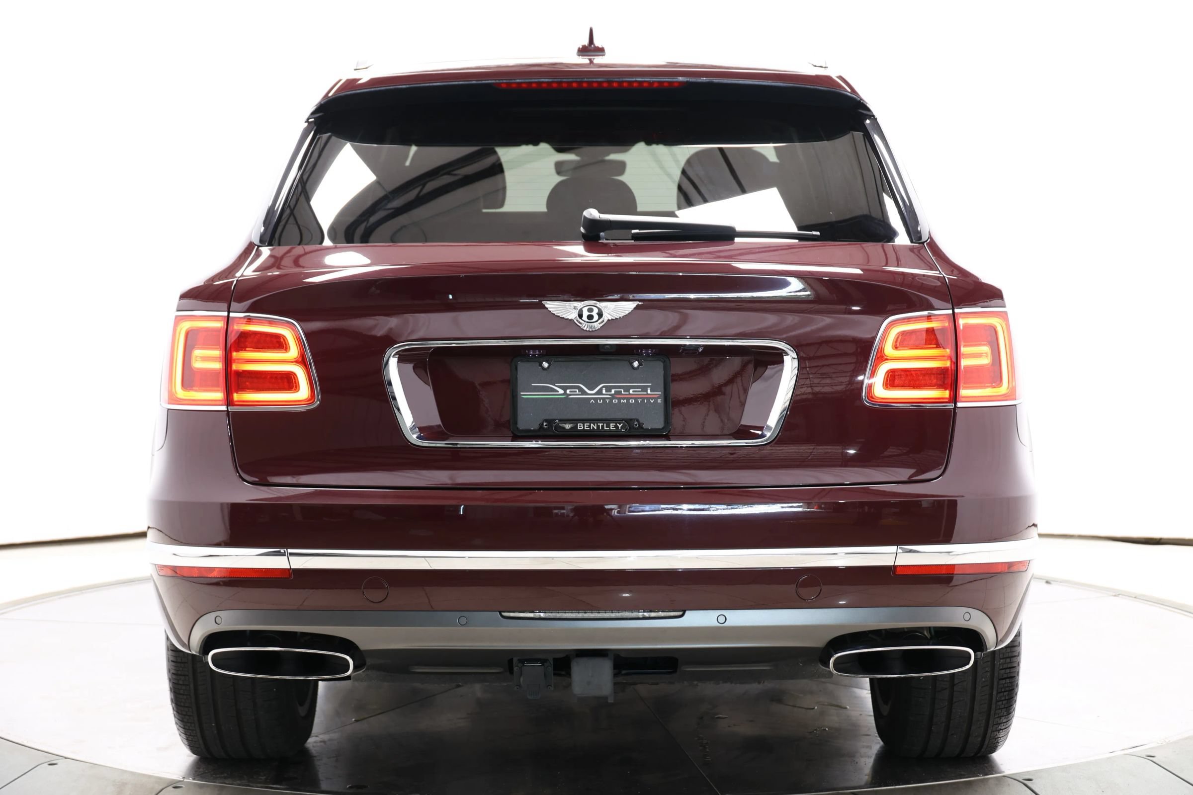 Used 2018 Bentley Bentayga AWD/4WD image 68