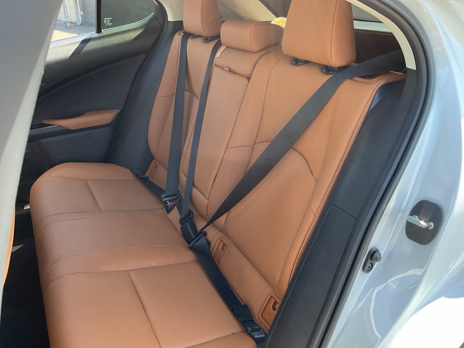 Used 2022 Lexus UX 250h w/ Accessory Package (Z2) AWD/4WD image 19