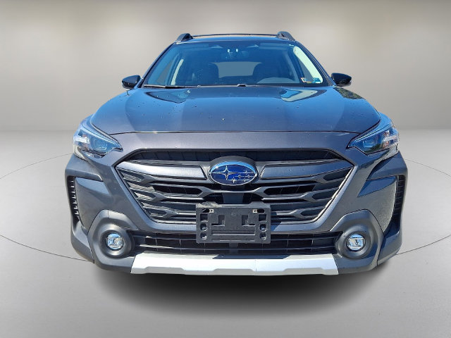 Used 2023 Subaru Outback Limited AWD/4WD image 2