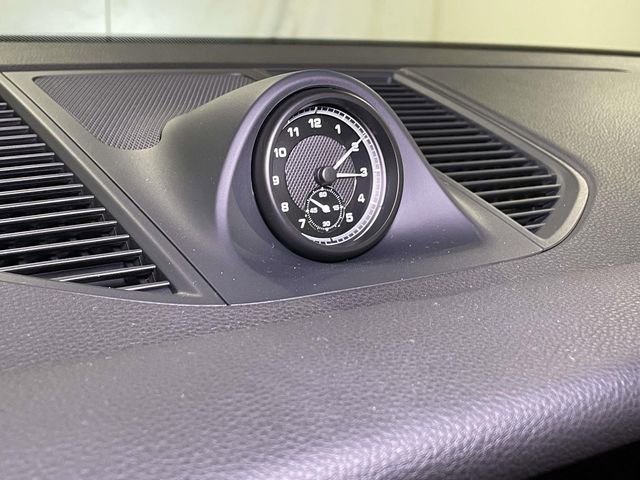 New 2026 Porsche Macan image 33