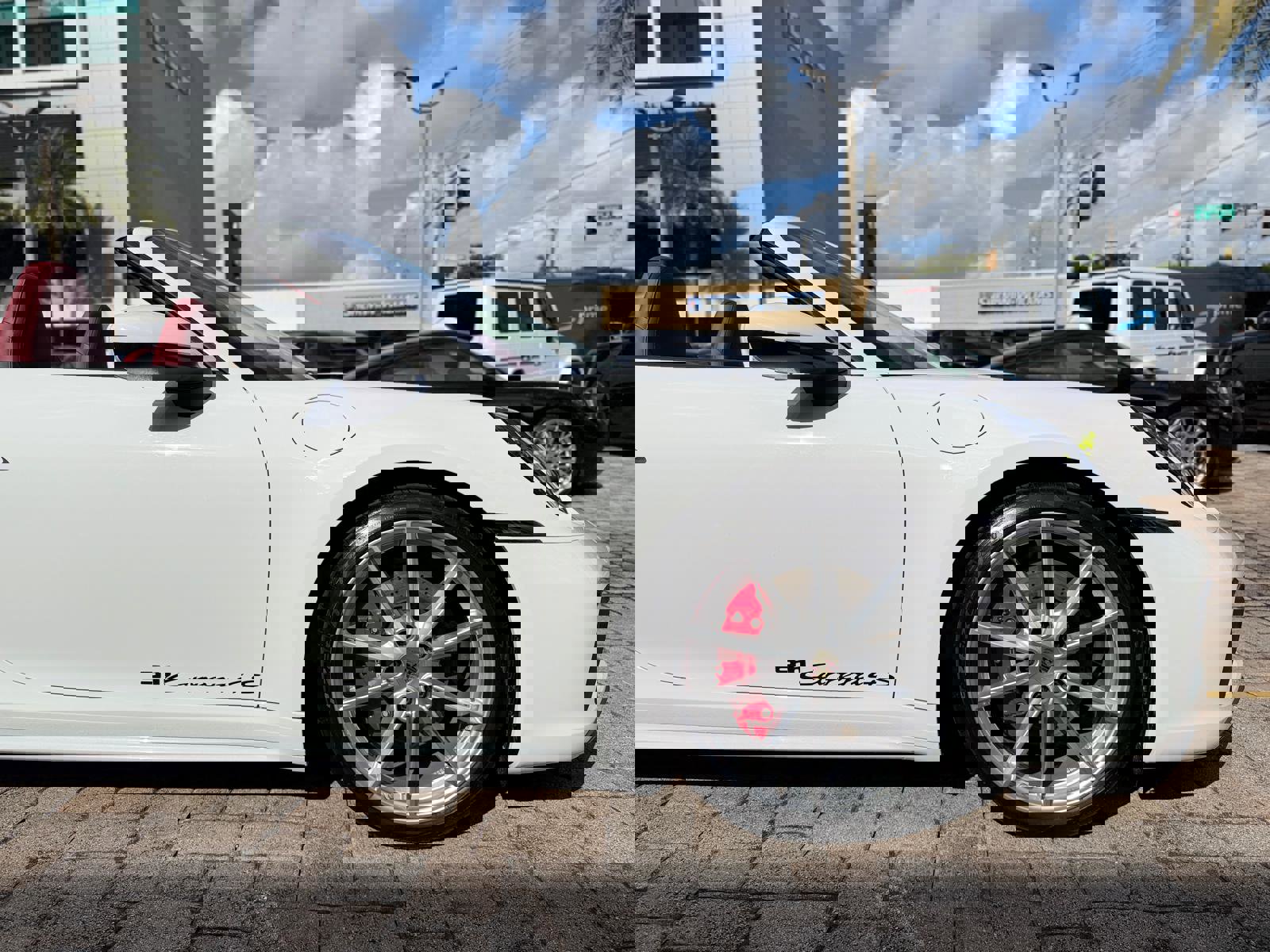 Used 2024 Porsche 911 Carrera 4S image 25