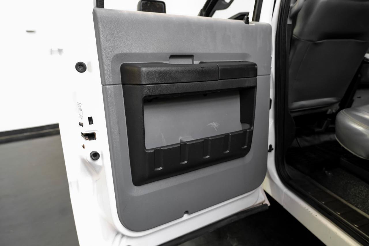 Used 2016 Ford F550 4x4 Crew Cab Super Duty image 38