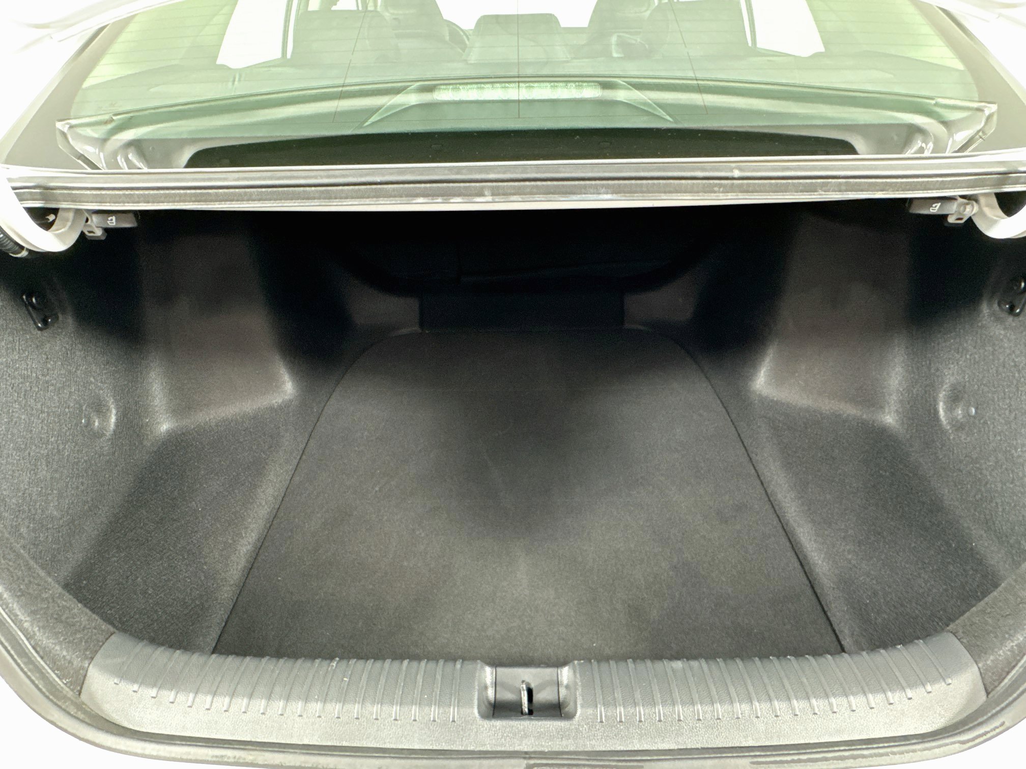 Certified 2024 Honda Accord Touring image 28