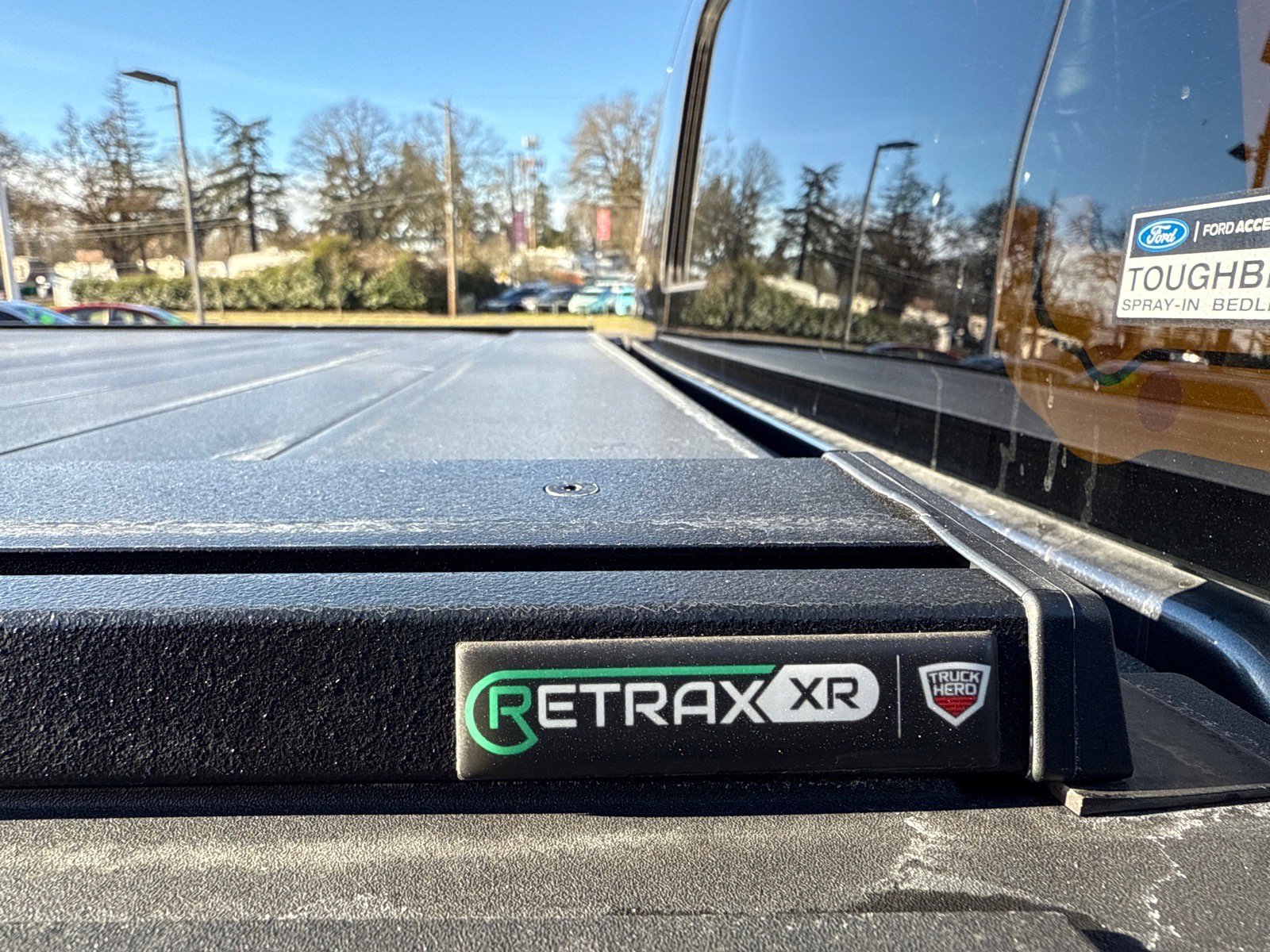 Used 2018 Ford F150 Platinum w/ Equipment Group 701A Luxury image 14