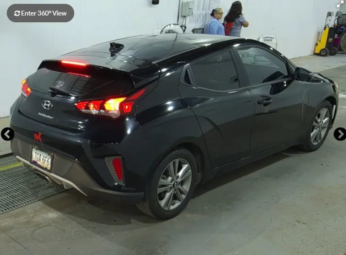 Used 2019 Hyundai Veloster 2.0 Premium FWD image 2