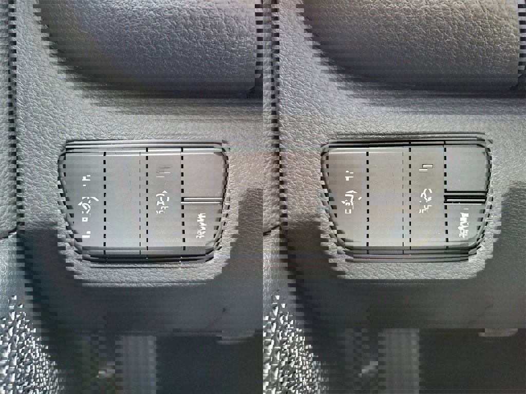 New 2026 Kia Seltos S image 24