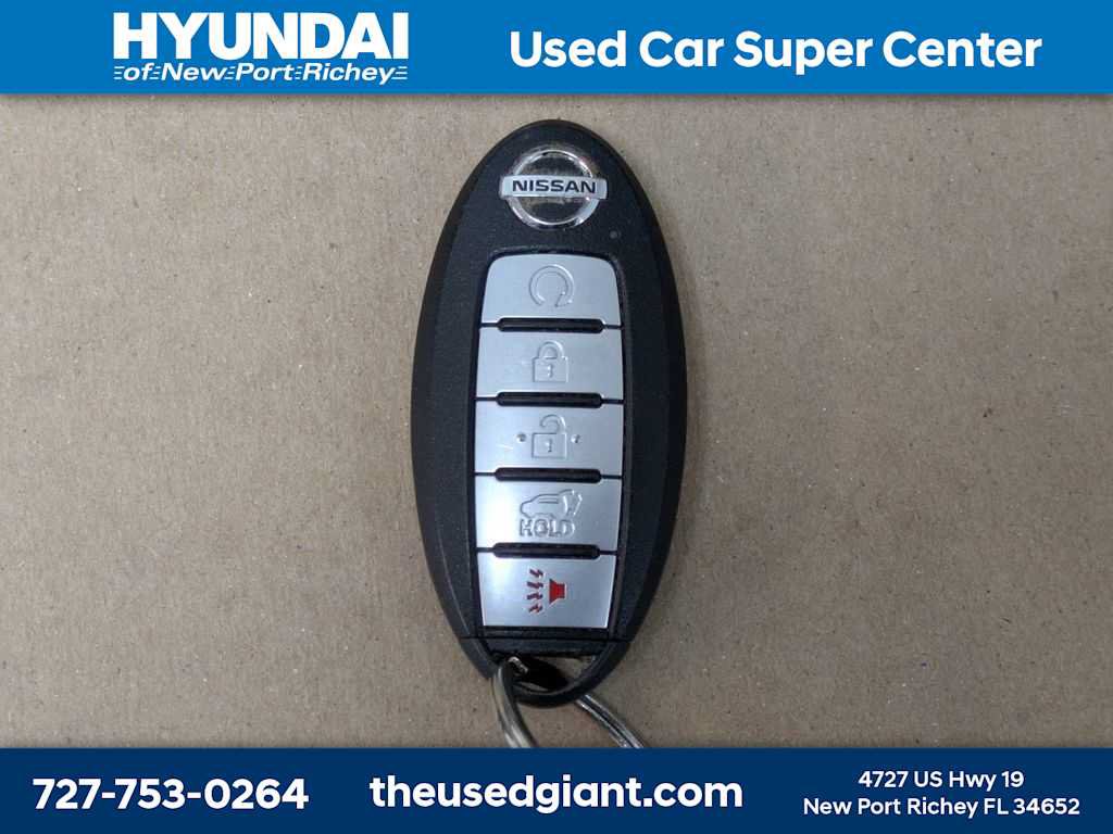 Used 2019 Nissan Rogue SL w/ Premium Package FWD image 40