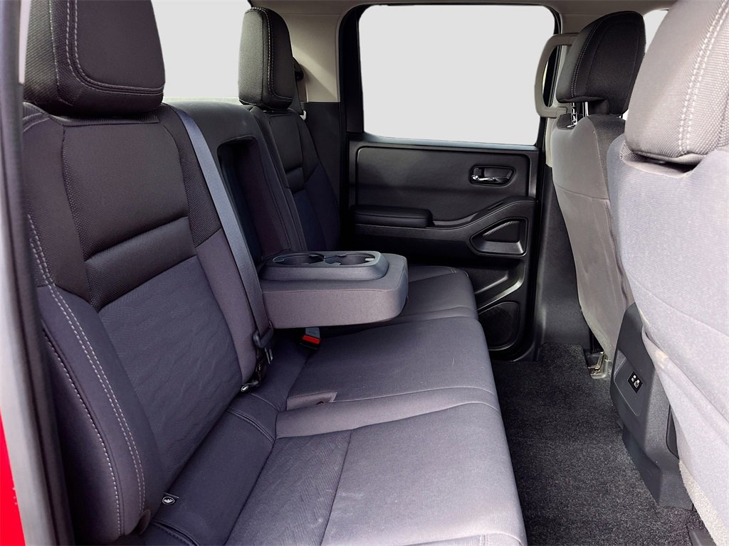 Used 2022 Nissan Frontier SV w/ Technology Package image 24