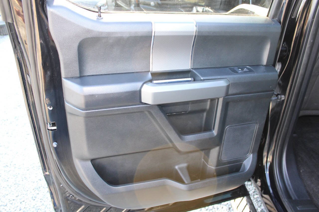 Used 2016 Ford F150 XLT w/ Equipment Group 302A Luxury AWD/4WD image 24