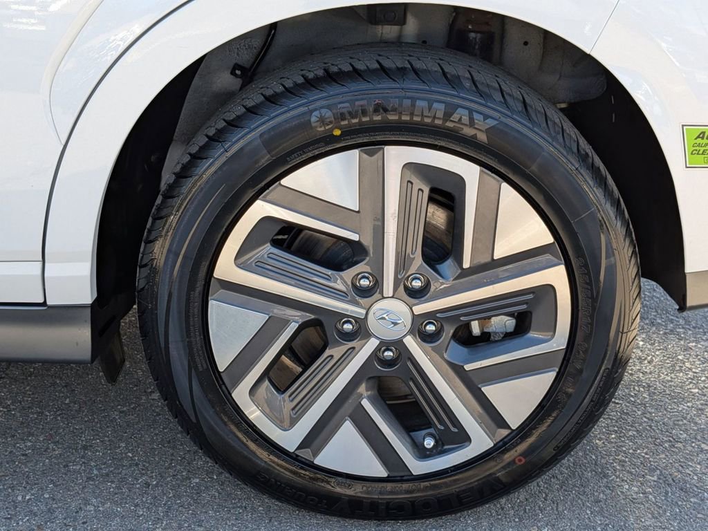 Certified 2023 Hyundai Kona SE w/ Cargo Package image 12