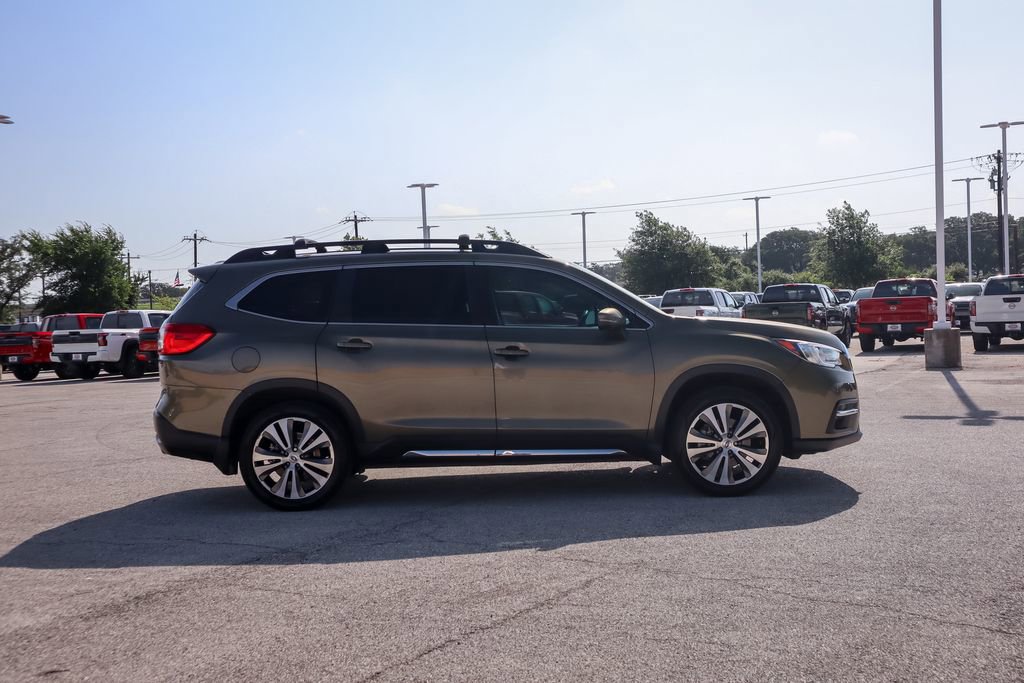 Used 2022 Subaru Ascent Limited w/ Popular Package #2A image 4