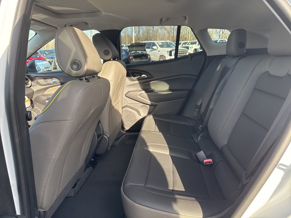 New 2026 Chevrolet Trax ACTIV w/ Sunroof Package image 13