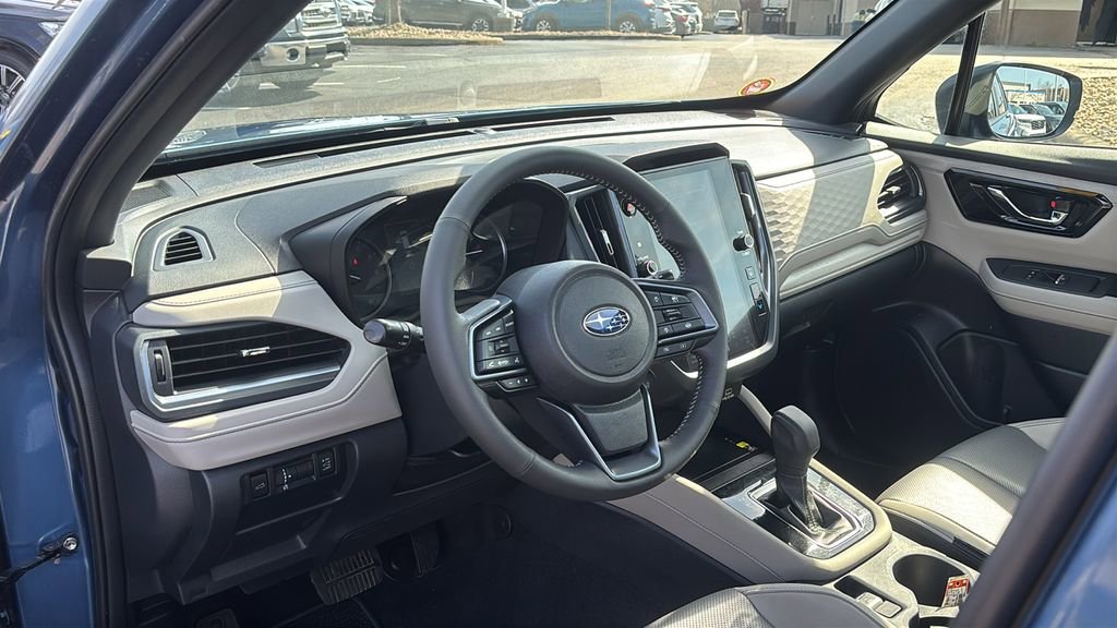 Used 2025 Subaru Forester Limited image 22