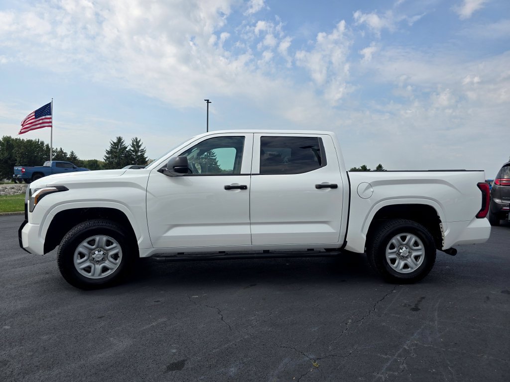 Used 2023 Toyota Tundra SR AWD/4WD image 5