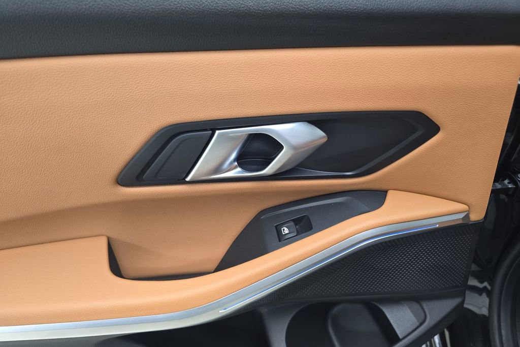Certified 2025 BMW 330i xDrive Sedan image 26