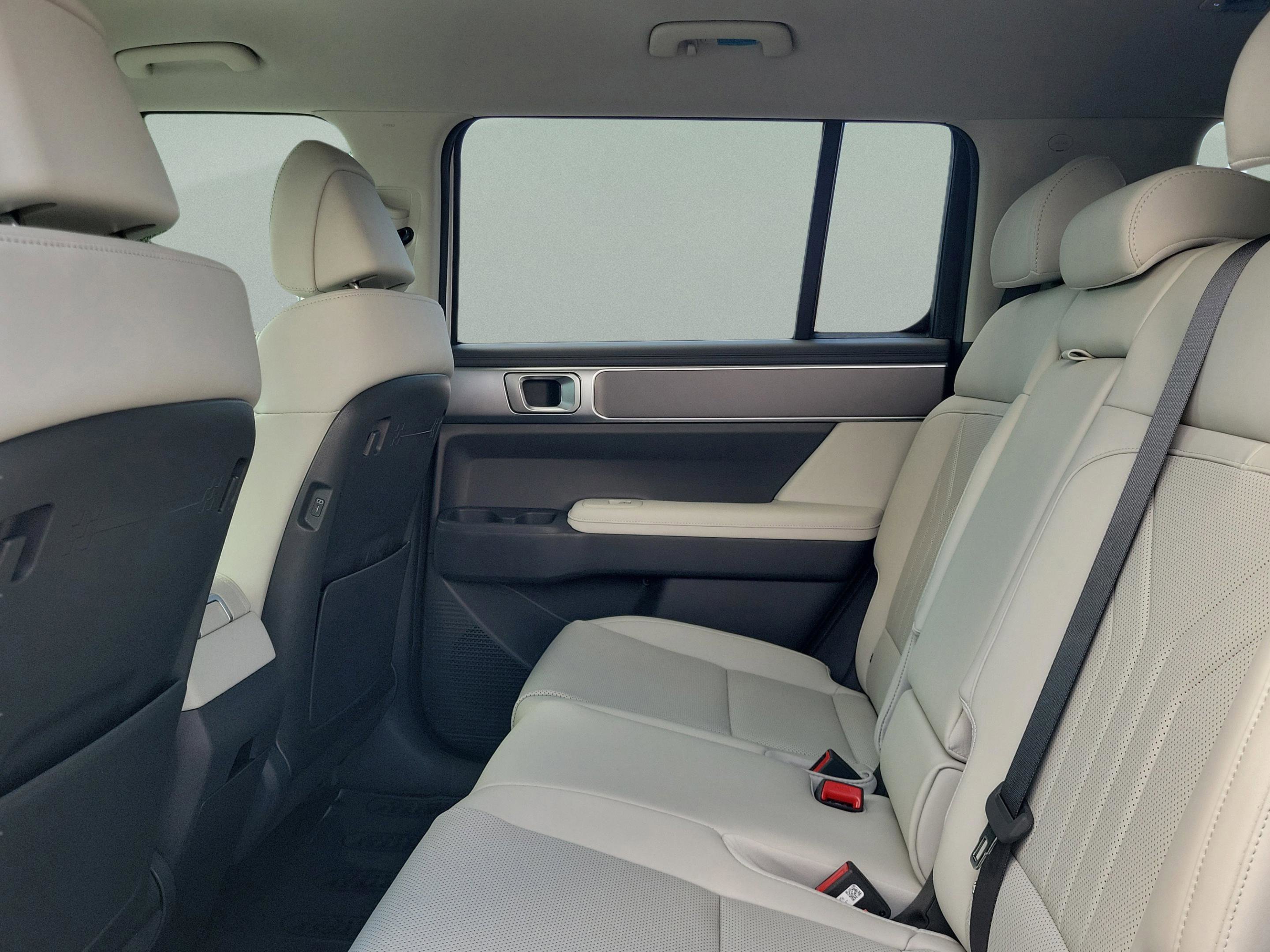 New 2026 Hyundai Santa Fe SEL image 27