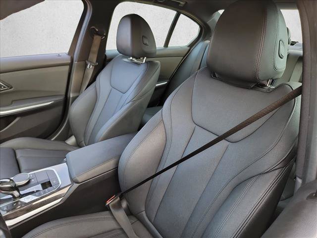 Used 2020 BMW 330i xDrive Sedan w/ Driving Assistance Package AWD/4WD image 13